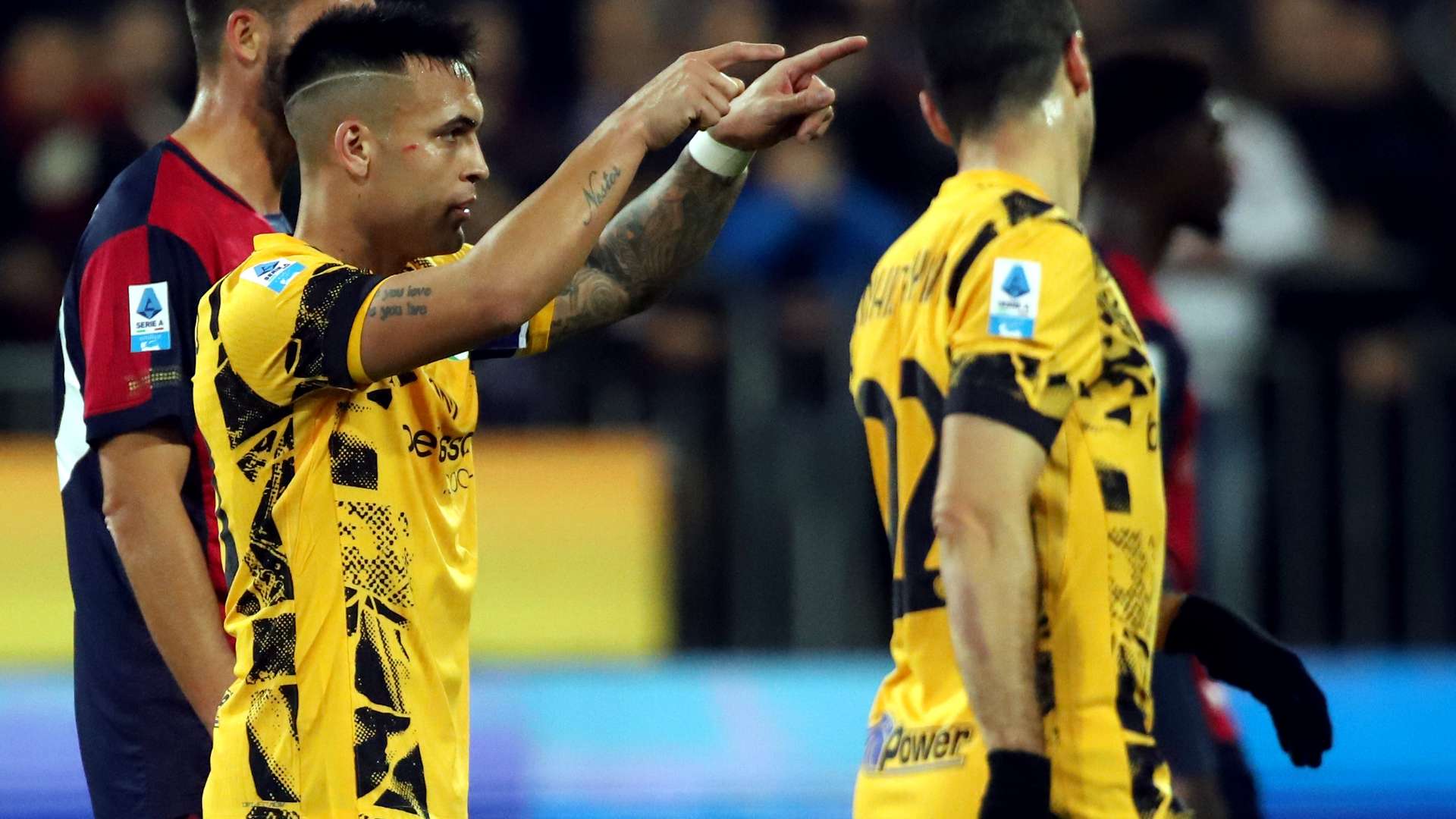 位列奖牌榜 位列奖牌榜